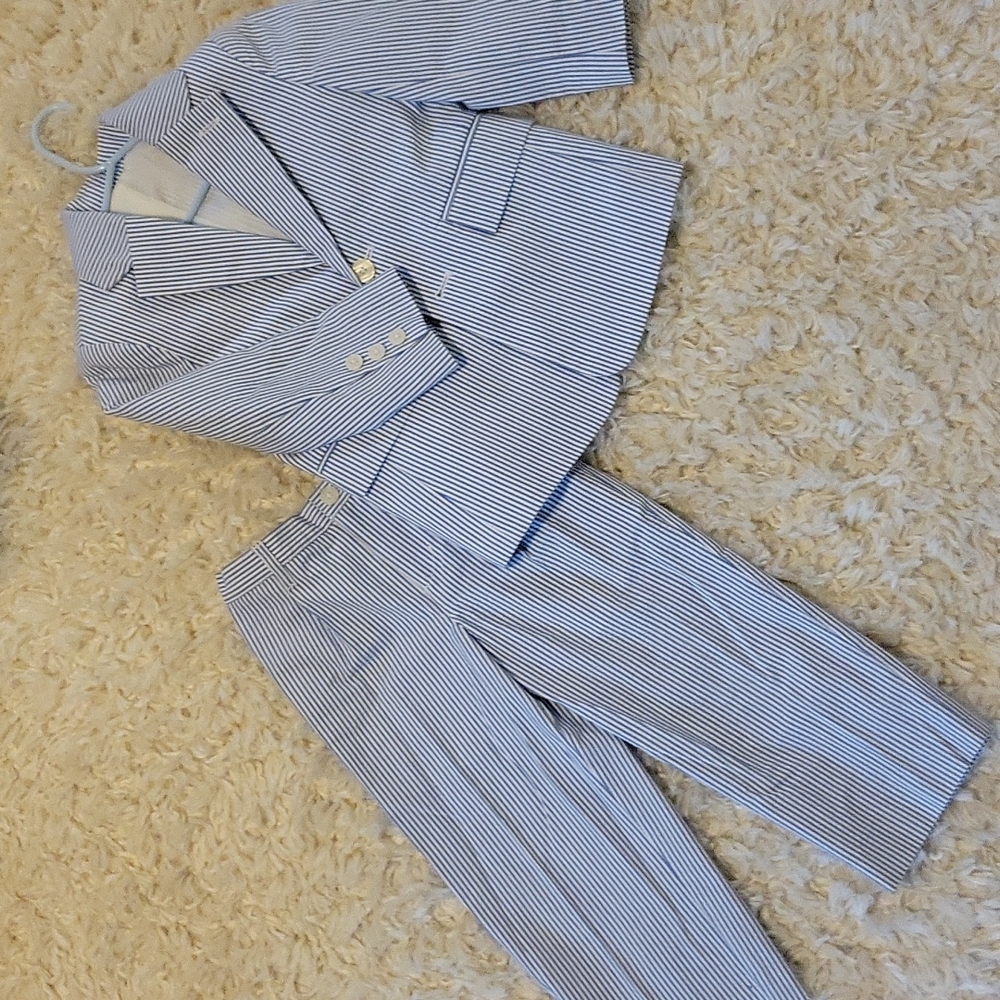 Talbots navy and white seersucker suit